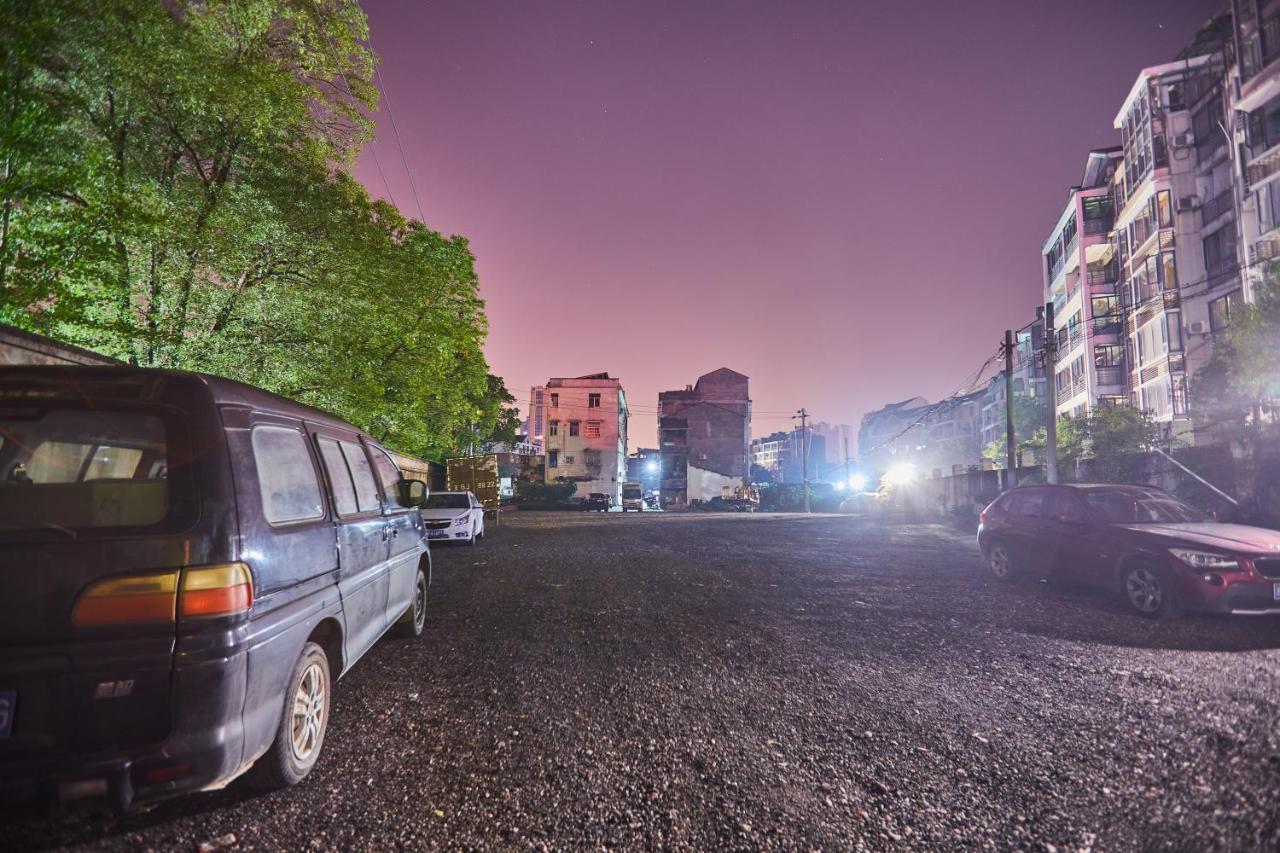Yiwu Boman Boutique Hotel Exterior foto